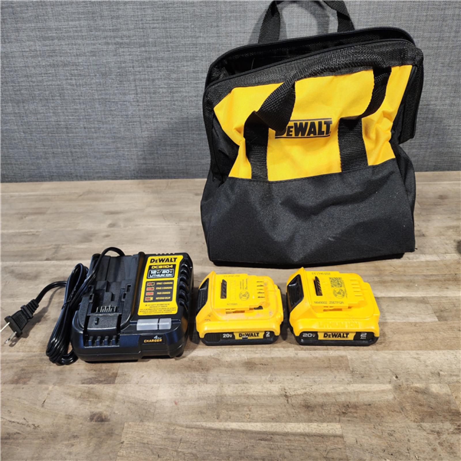 HOUSTON LOCATION - AS-IS DEWALT 2 TOOL COMBO KIT W/ (2) BATTERY & CHARGER