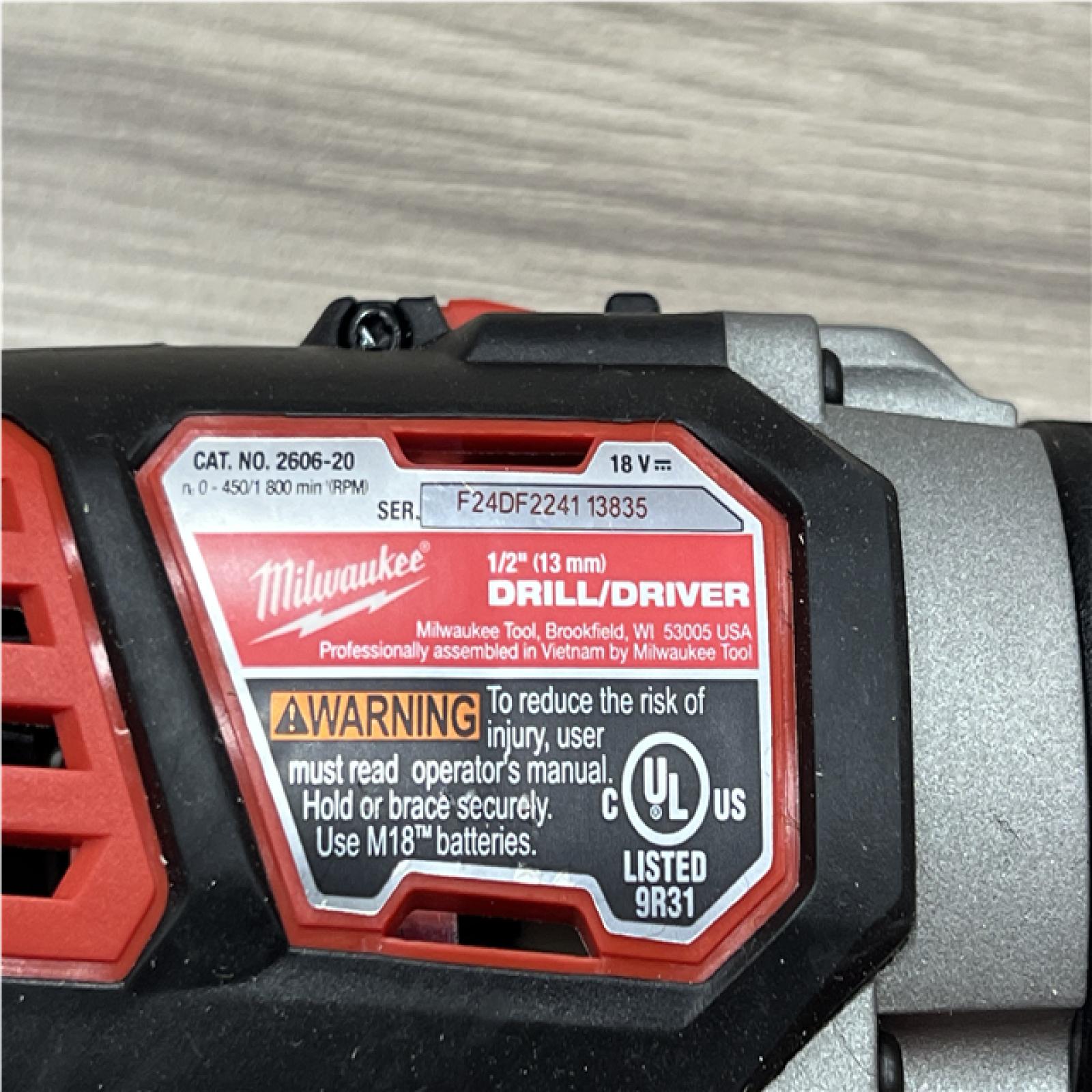 AS-IS Milwaukee 18V Lithium-Ion Cordless Drill Driver/Impact Driver Combo Kit
