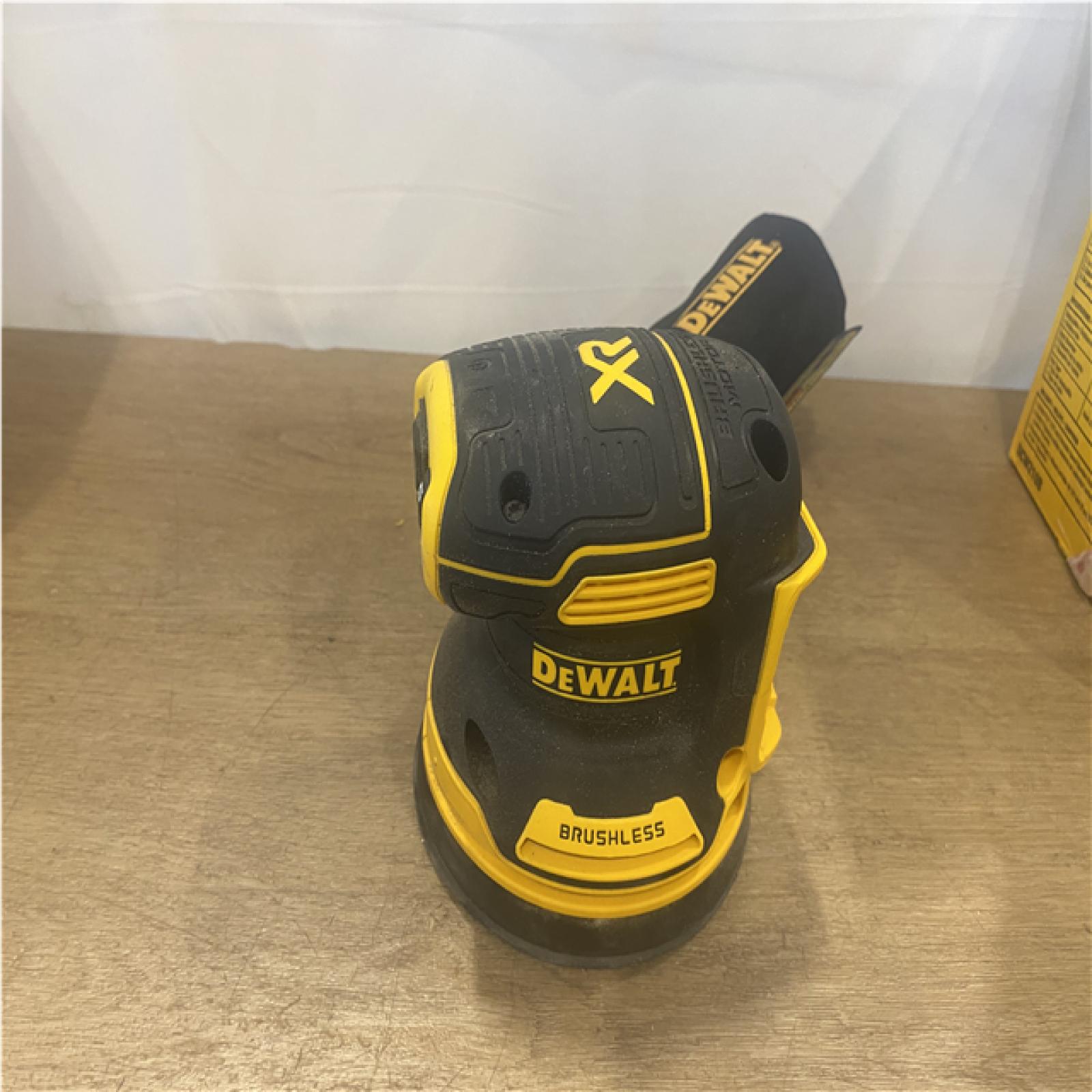 as-is DEWALT 20V MAX XR Cordless Brushless 5 in. Random Orbital Sander (Tool Only)