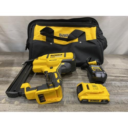AS-IS DEWALT 20V MAX XR Lithium-Ion Cordless 18-Gauge Narrow Crown Stapler Kit