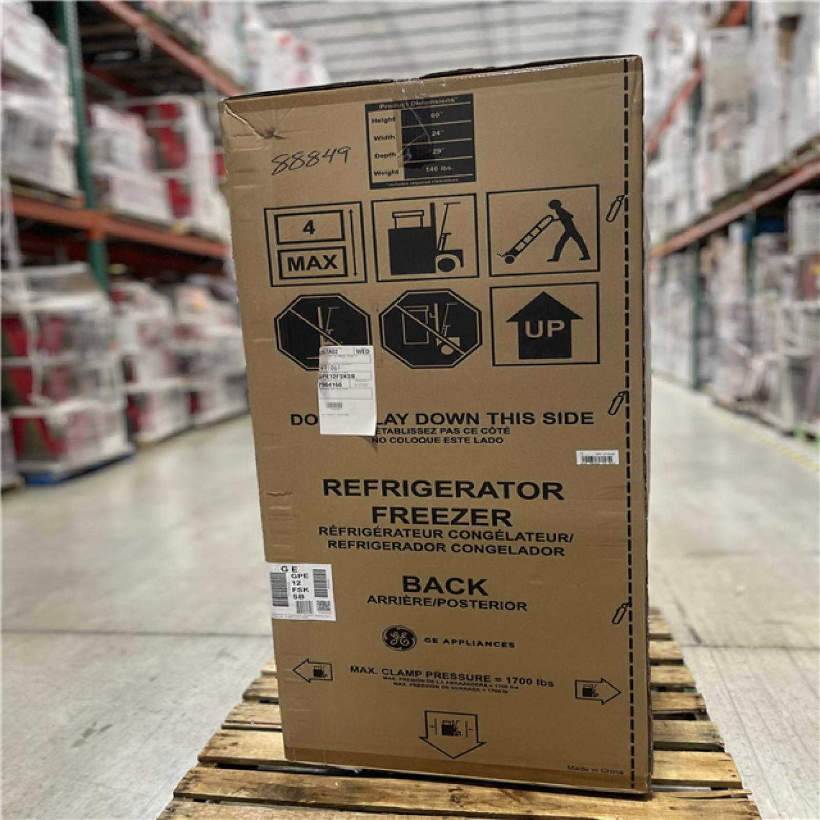 DALLAS LOCATION - GE 11.6 cu. ft. Top Freezer Refrigerator in Stainless Steel ENERGY STAR