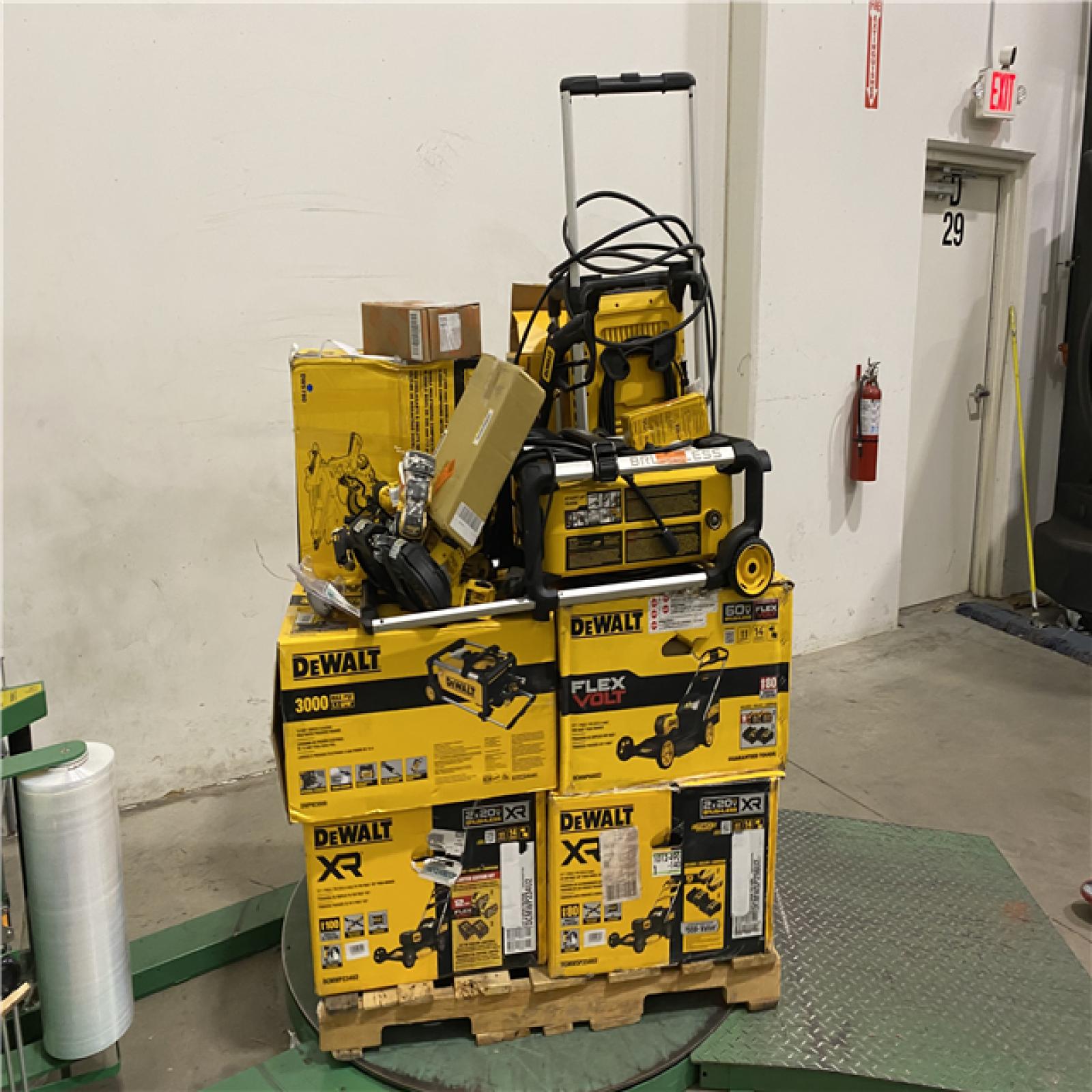Dallas Location - As-Is DEWALT Tool Pallet