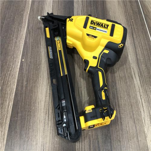 AS-IS DEWALT 20V MAX XR Lithium-Ion Cordless 15-Gauge Angled Finish Nailer (Tool Only)