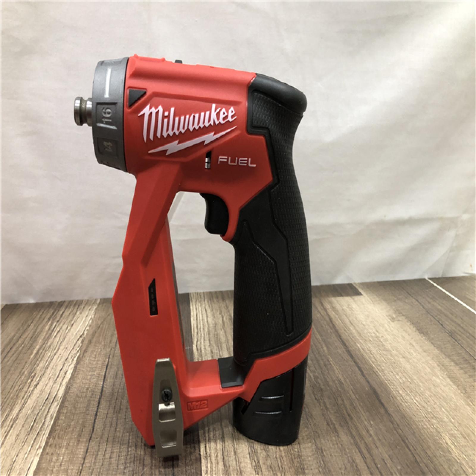 AS-IS Milwaukee  FUEL 12V Lithium-Ion Brushless Cordless 4-in-1 Installation 3/8 in. Drill Driver Kit