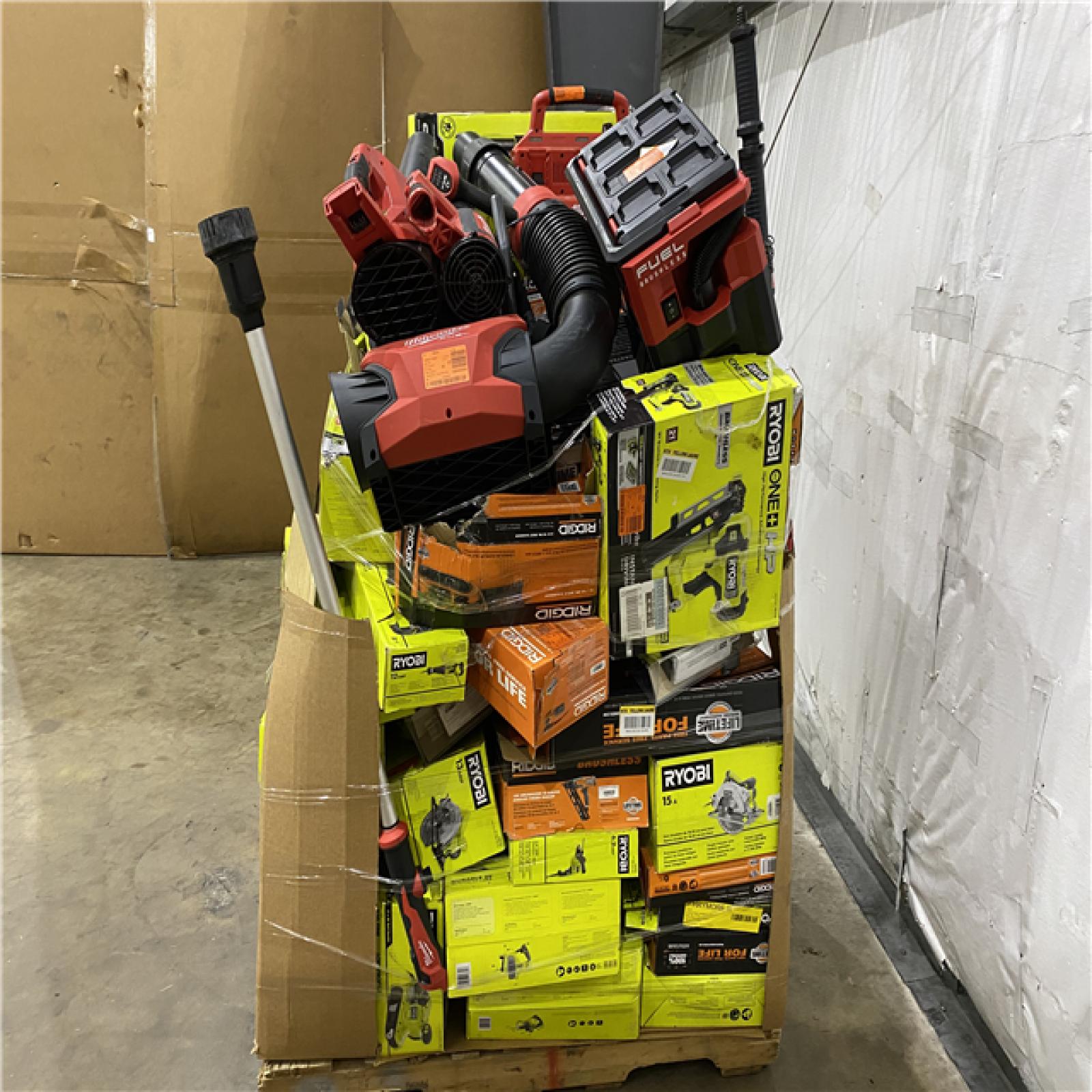 Houston Location AS IS - Tool Pallet