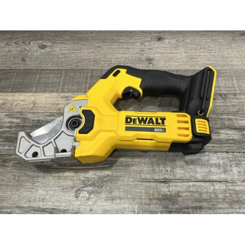 NEW - DEWALT 20V MAX Cordless Plastic Tubing Cutter (Tool Only)
