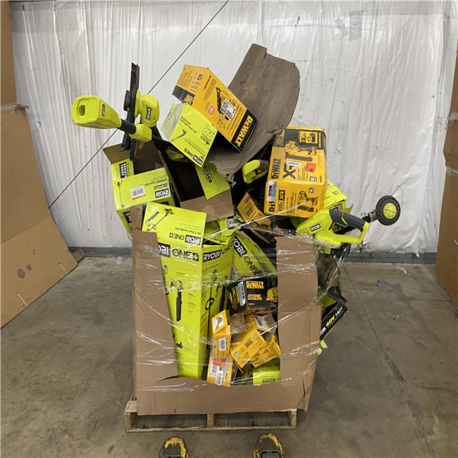 Houston Location AS IS - Tool Pallet