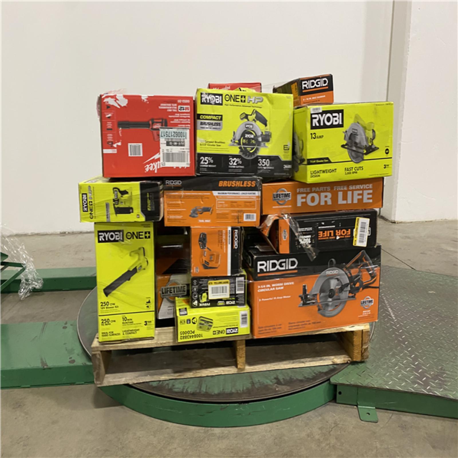 Dallas Location - As-Is Tool Pallet