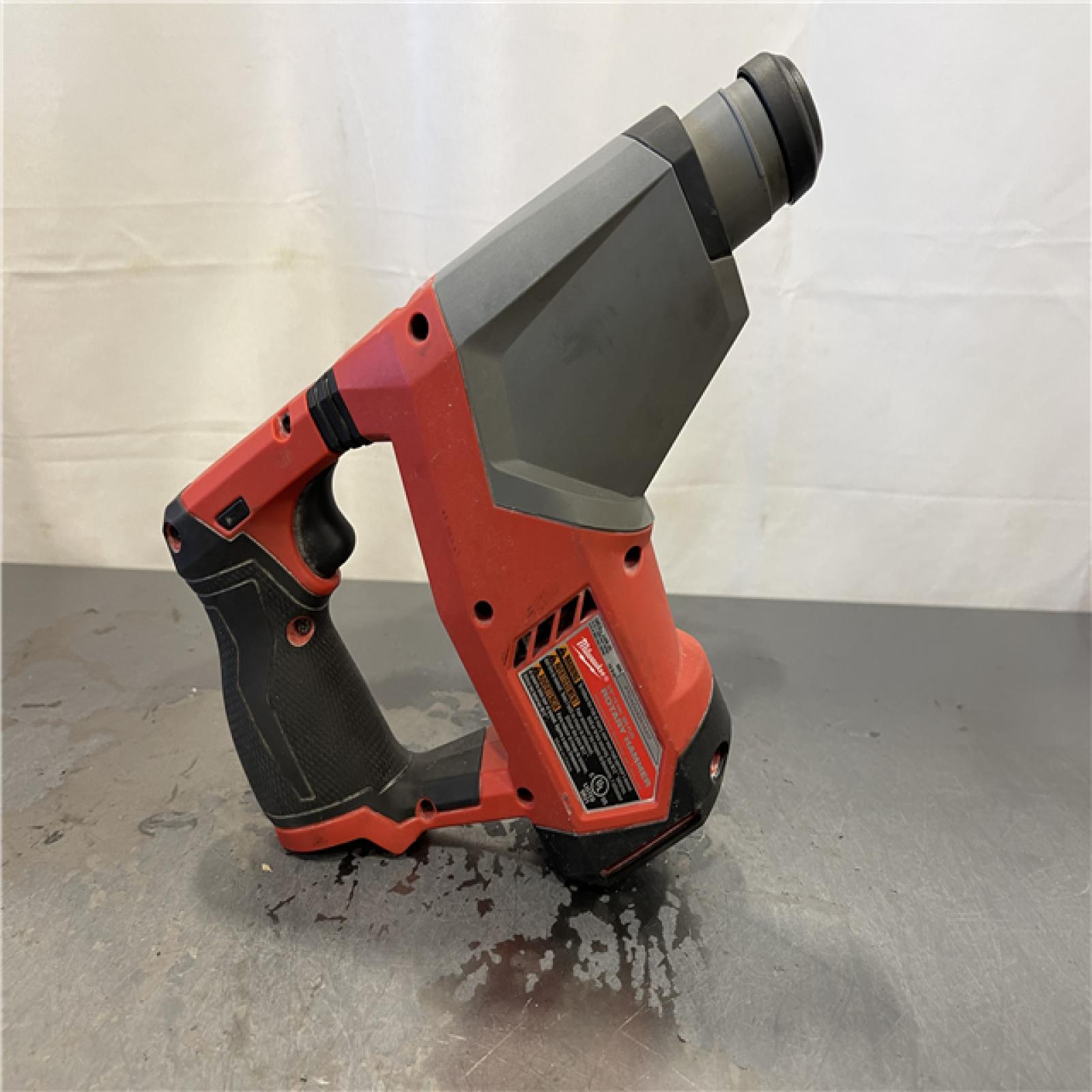 AS-IS - Milwaukee M18 FUEL 18V Lithium-Ion Brushless Cordless 5/8 in. SDS-Plus Rotary Hammer