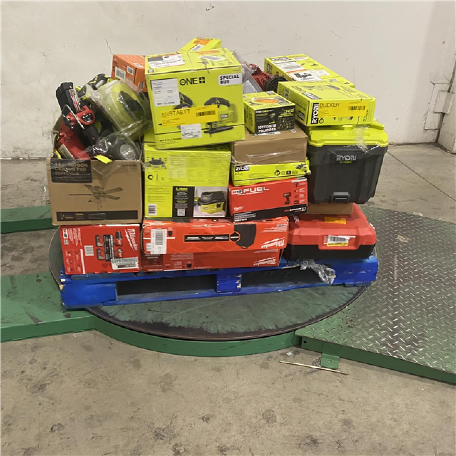 Dallas Location - As-Is Tool Pallet