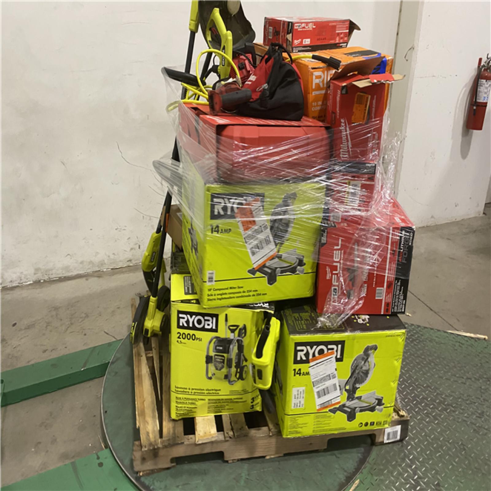 Dallas Location - As-Is Tool Pallet