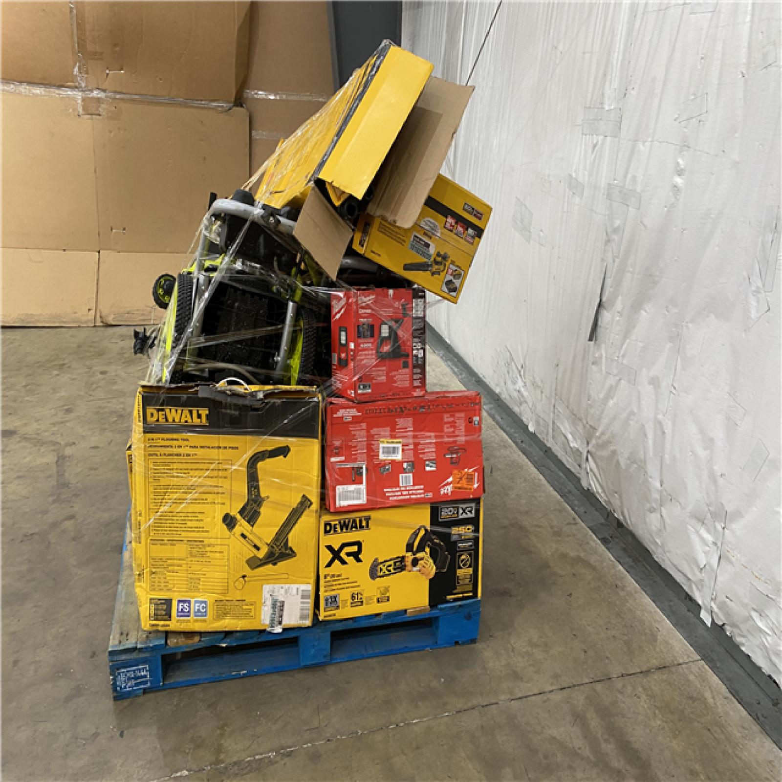 Houston Location AS IS - Tool Pallet