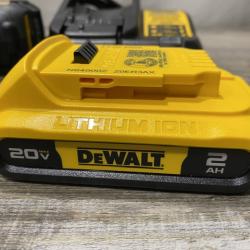 AS-IS DEWALT 20V MAX Cordless Battery Powered Pruner Kit