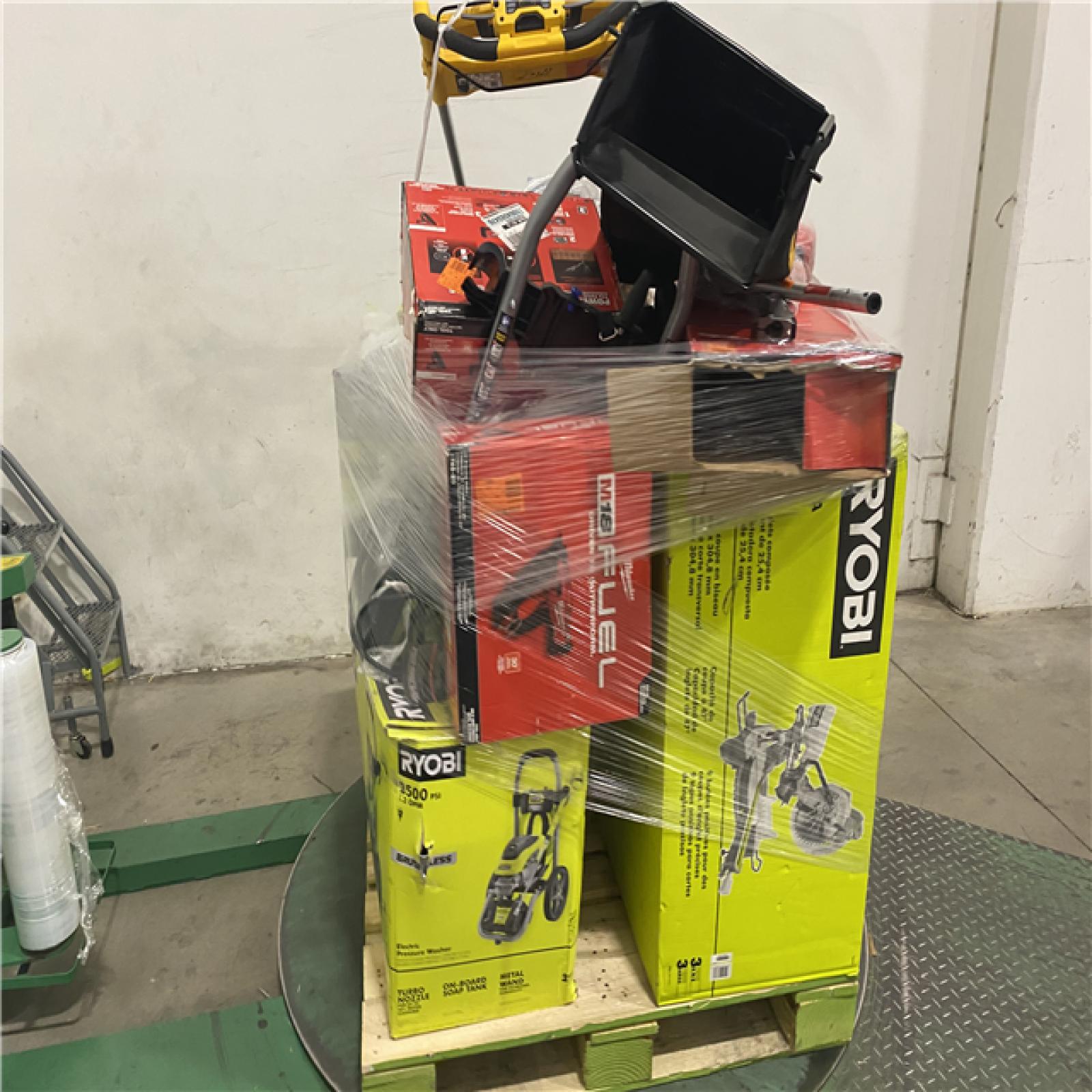 Dallas Location - As-Is Tool Pallet