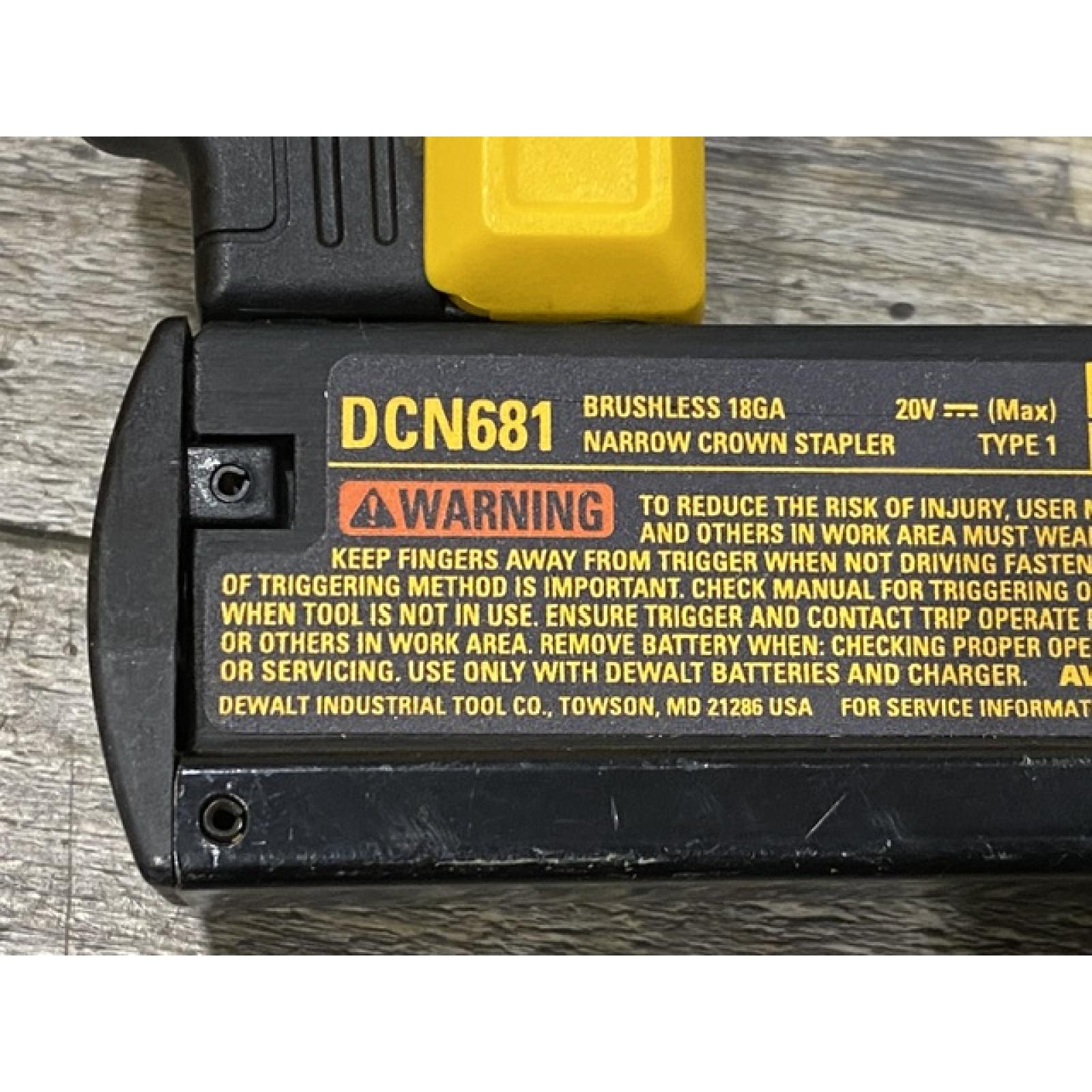 AS-IS DEWALT 20V MAX XR Lithium-Ion Cordless 18-Gauge Narrow Crown Stapler Kit