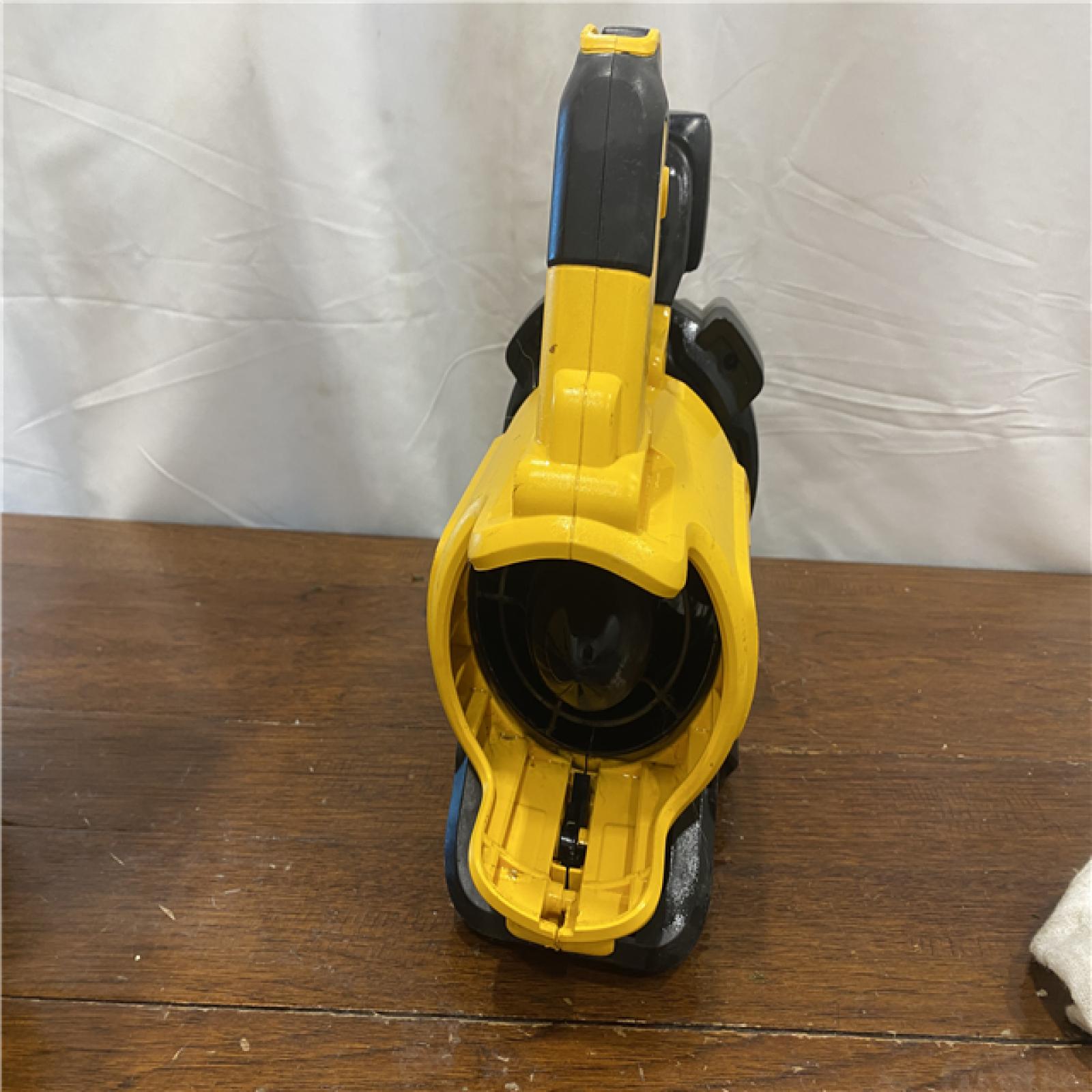 AS-IS DEWALT 20V MAX 125 MPH 450 CFM Brushless Cordless Battery Powered Blower (Tool Only)