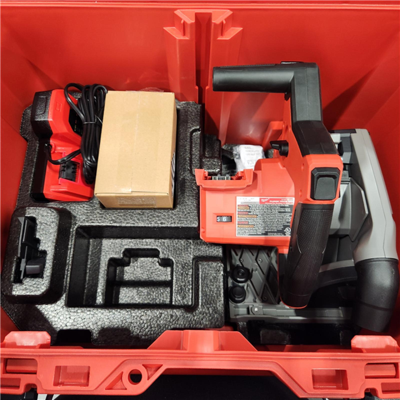 Milwaukee M18 FUEL 18V Lithium-Ion Brushless Cordless 6-1/2 in. Plunge Track Saw PACKOUT Kit with One 6.0 Ah Battery