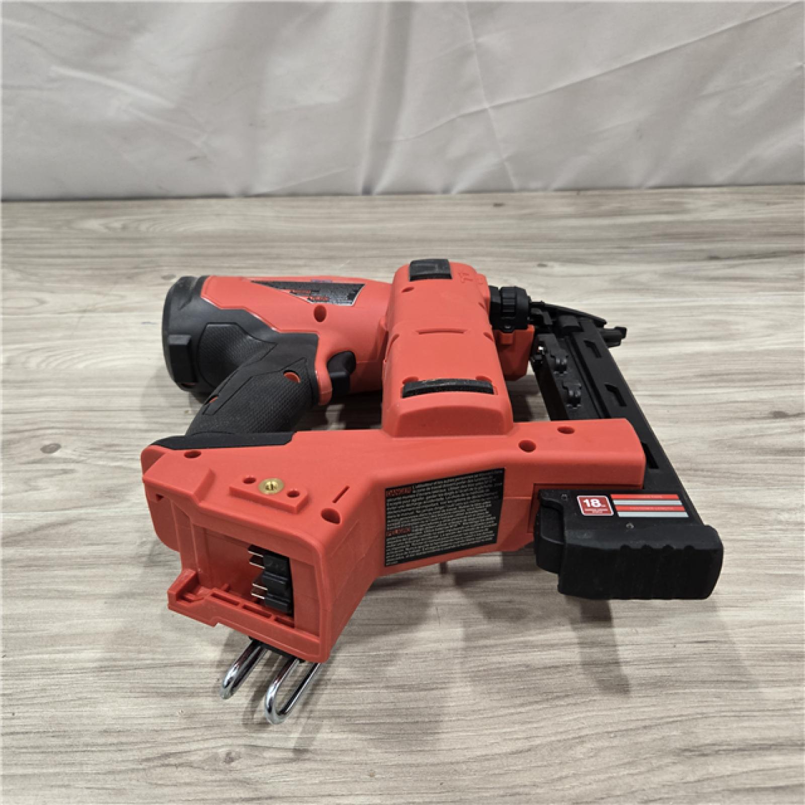 AS-IS MILWAUKEE FUEL 18V Cordless 18-Gauge 1/4 in. Narrow Crown Stapler (Tool-Only)