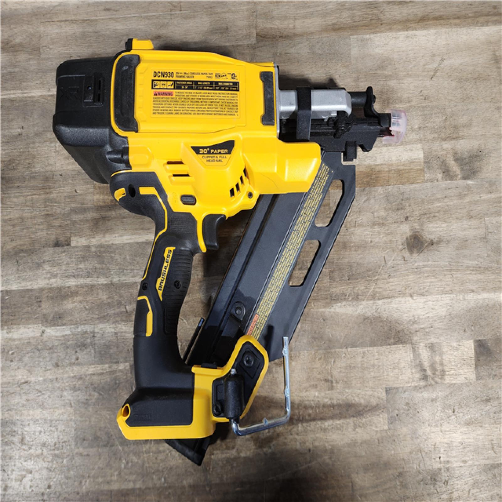 HOUSTON LOCATION - AS-IS DEWALT 20-Volt 30° Cordless Framing Nailer (Tool-Only)