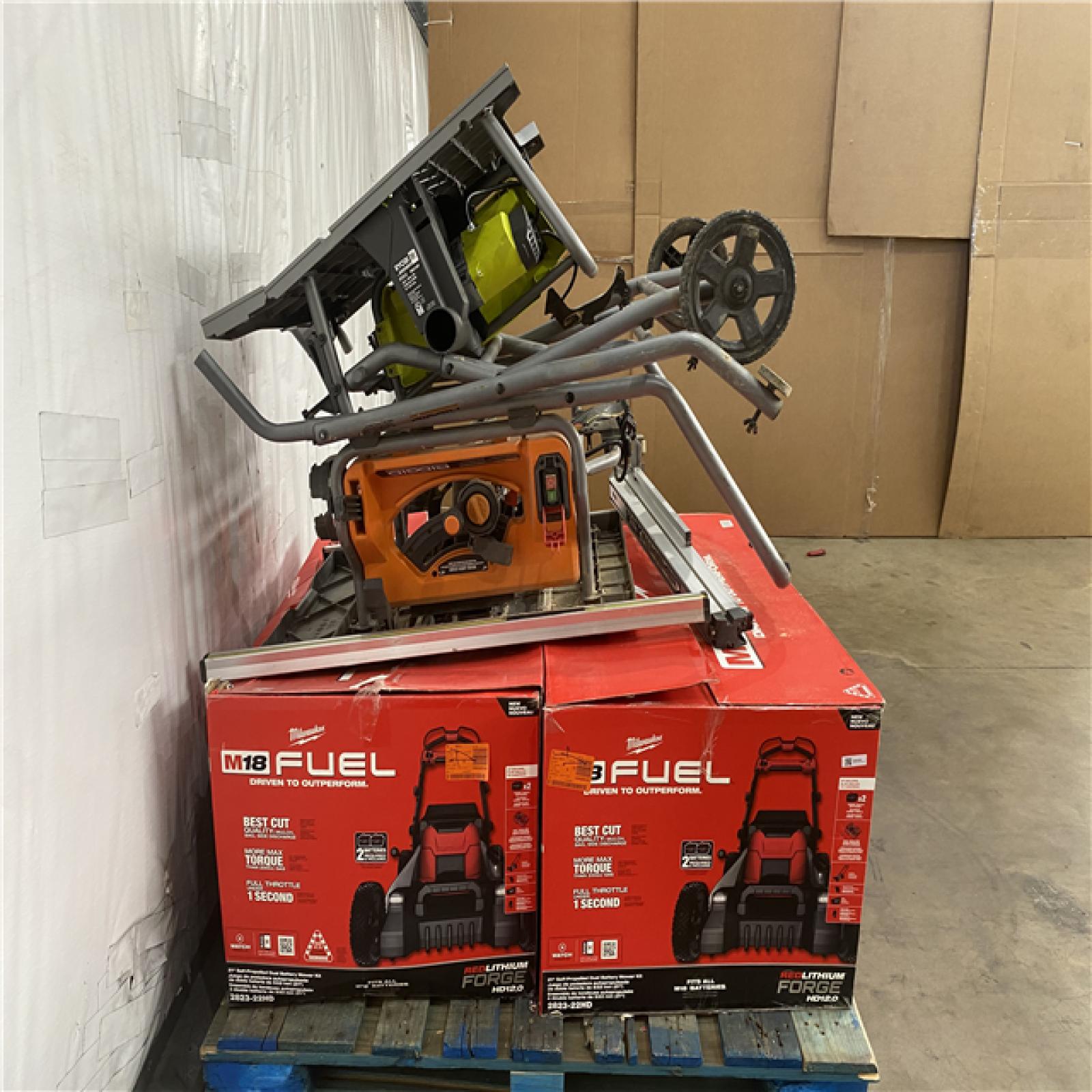 Houston Location AS IS - Tool Pallet