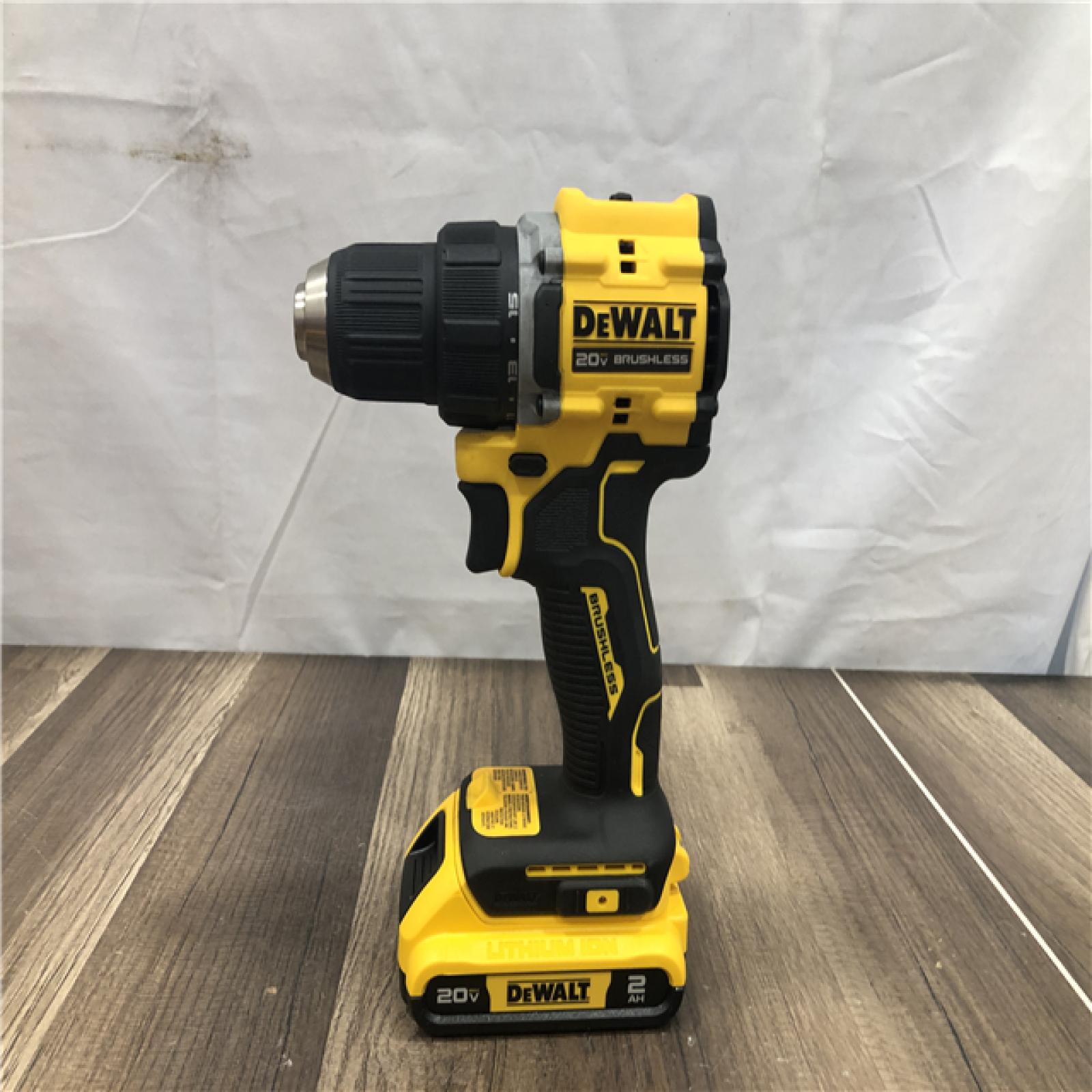 AS-IS DEWALT Atomic 20V Lithium-Ion Cordless Compact 1/2 in. Drill/Driver Kit