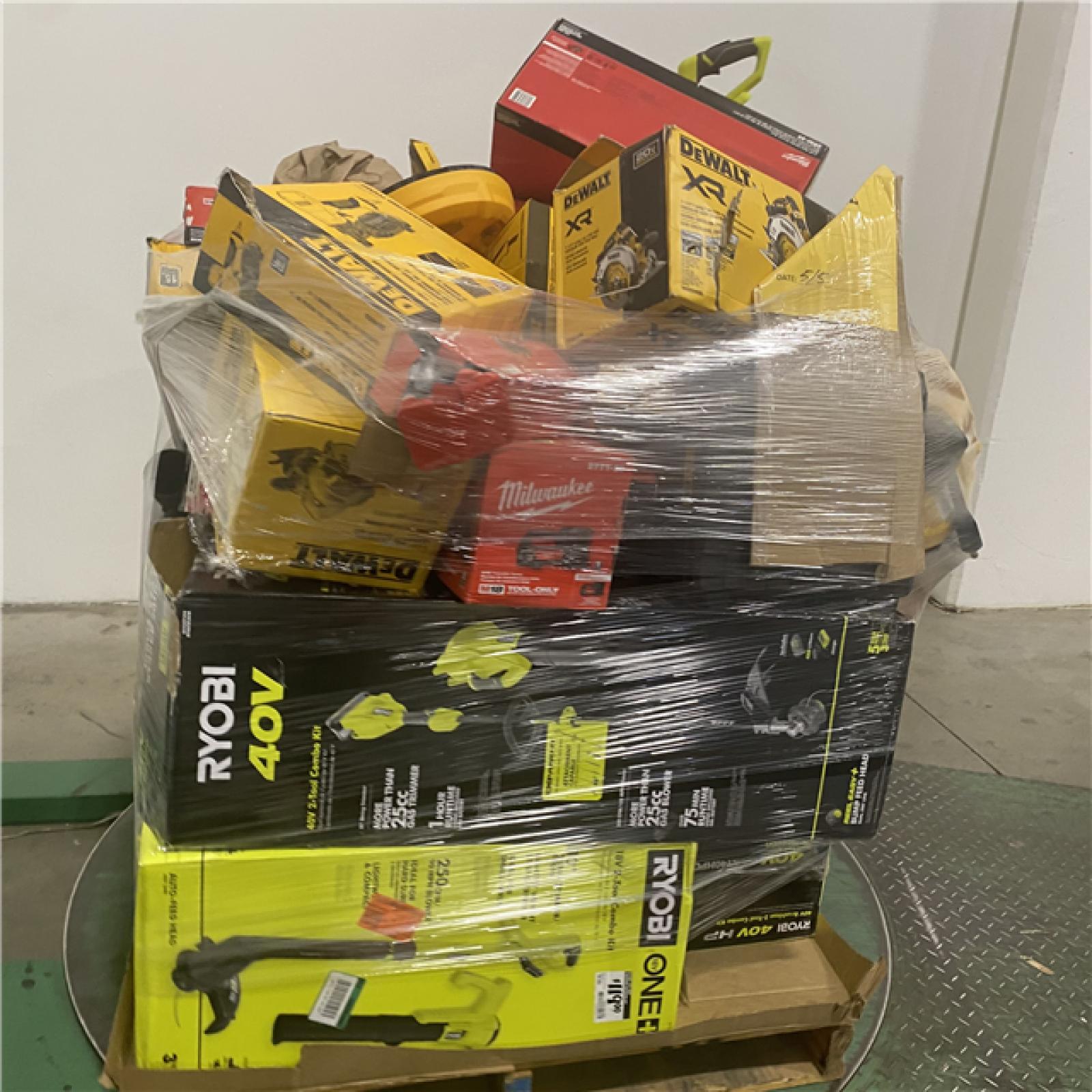 Dallas Location - As-Is Tool Pallet