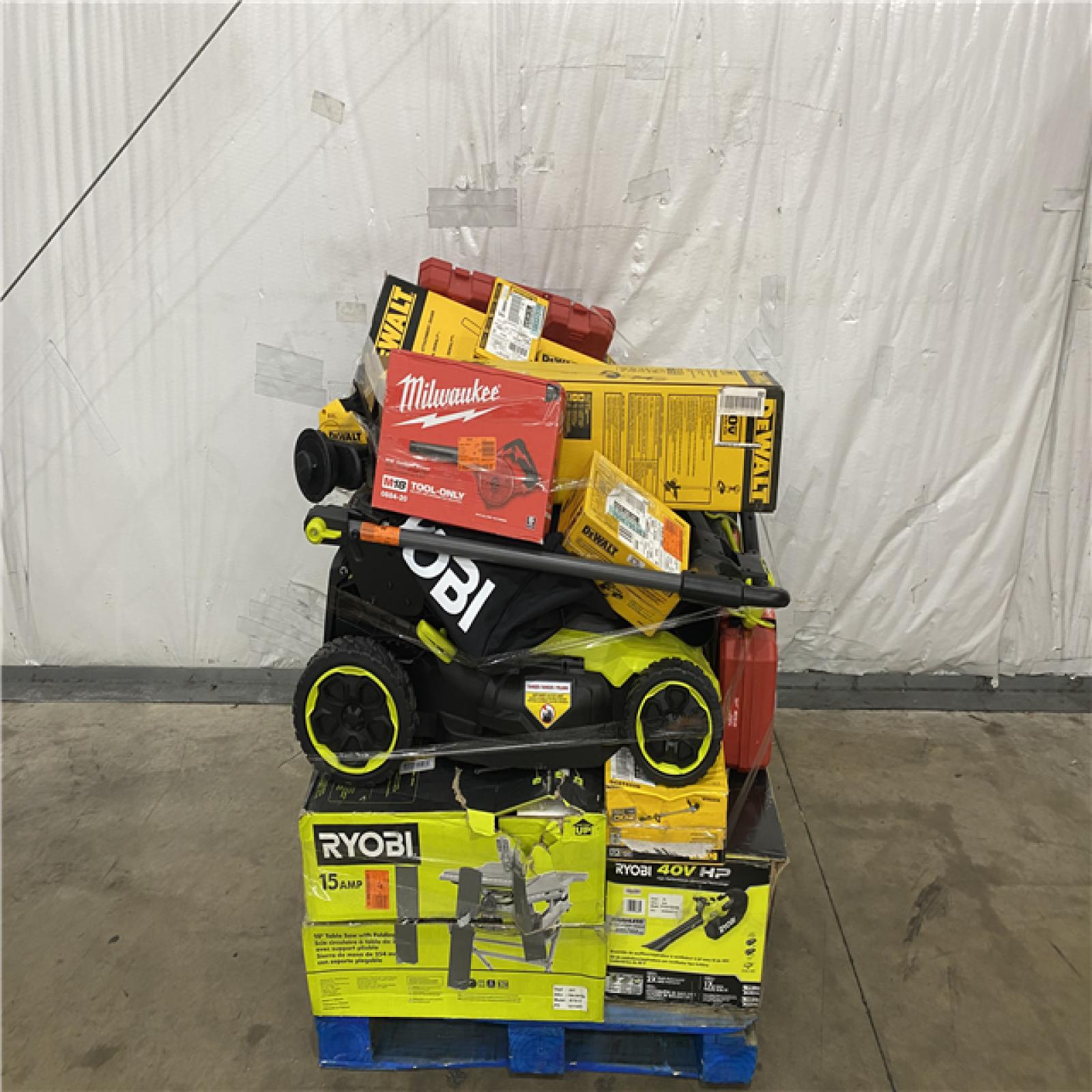 Houston Location AS IS - Tool Pallet