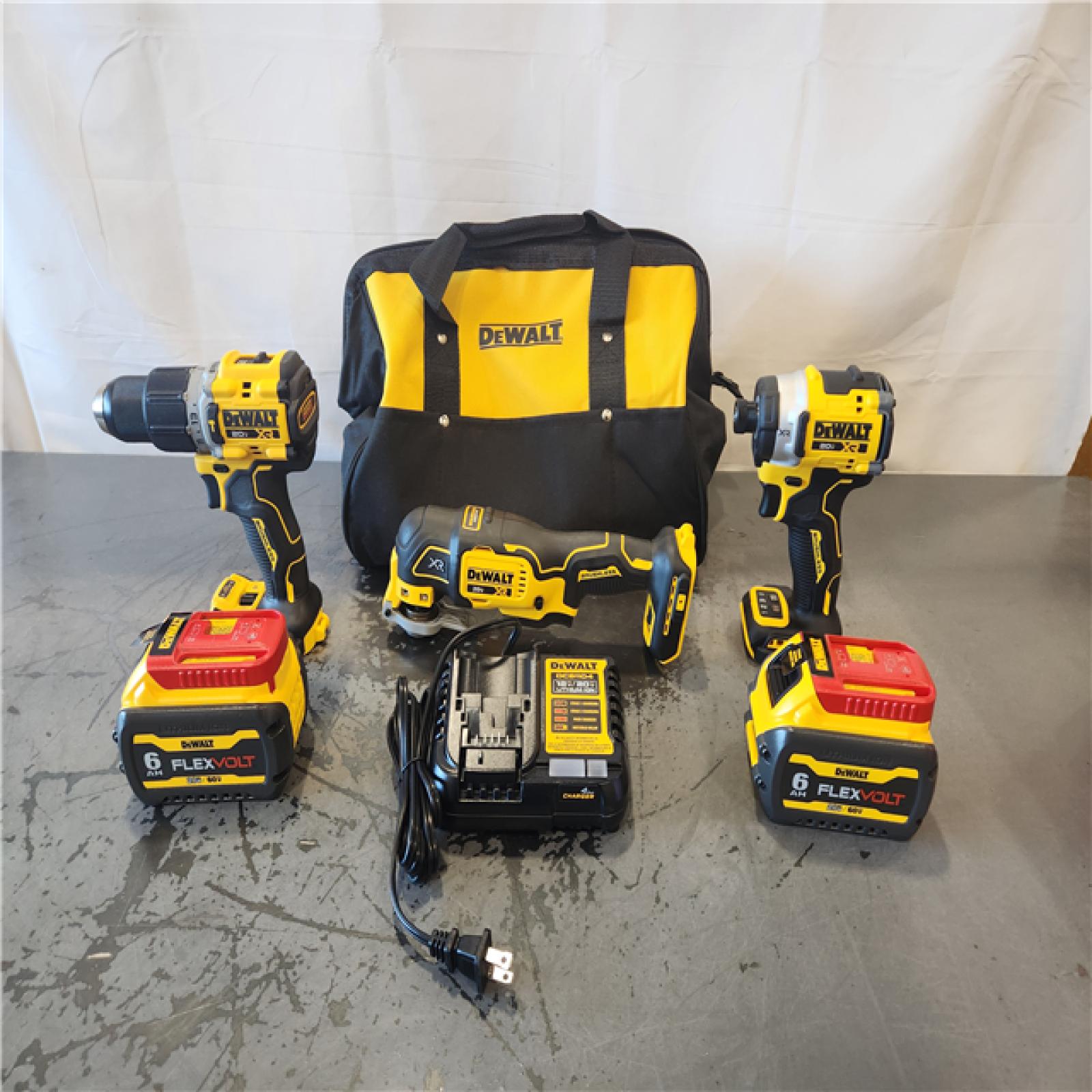 AS-IS- DEWALT 20V MAX Lithium-Ion Cordless 3-Tool Combo Kit