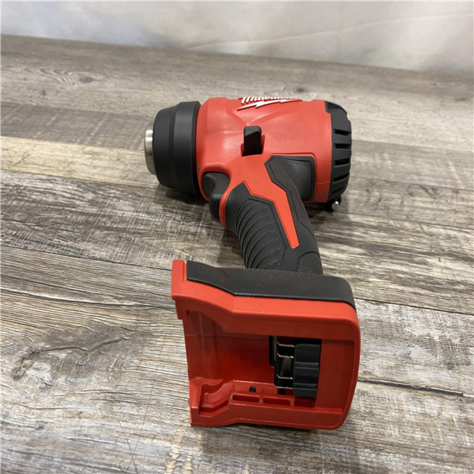 AS-IS Milwaukee 18V Lithium-Ion Cordless Compact Heat Gun (Tool-Only)