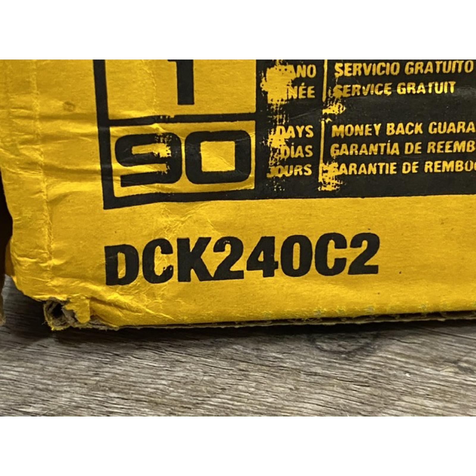 NEW - DEWALT 20V MAX Cordless Drill/Impact 2 Tool Combo Kit