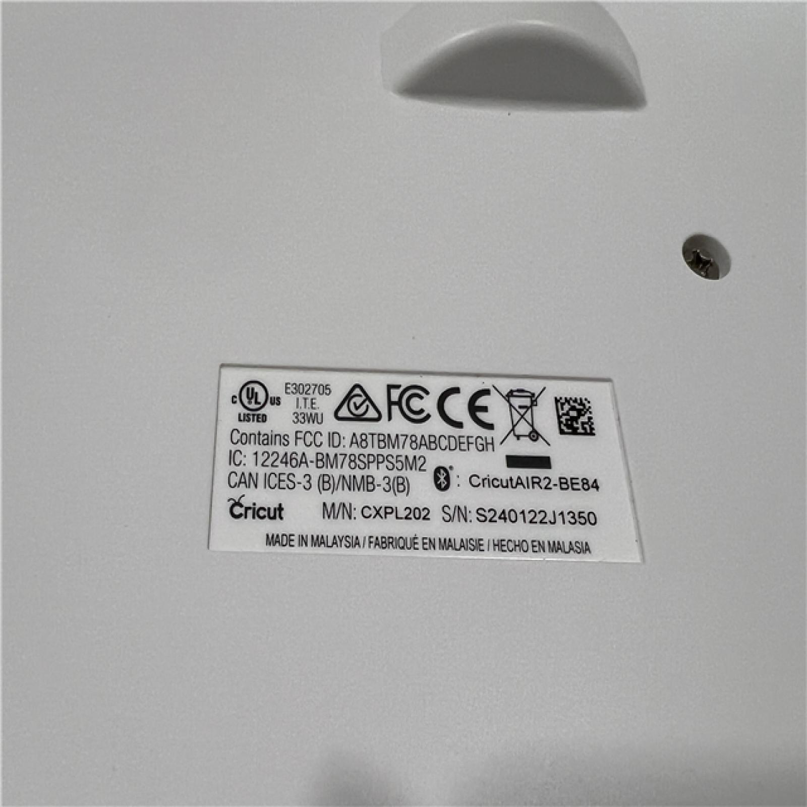 AS-IS Cricut Explore Air 2 Die Cutting Machine - Mint