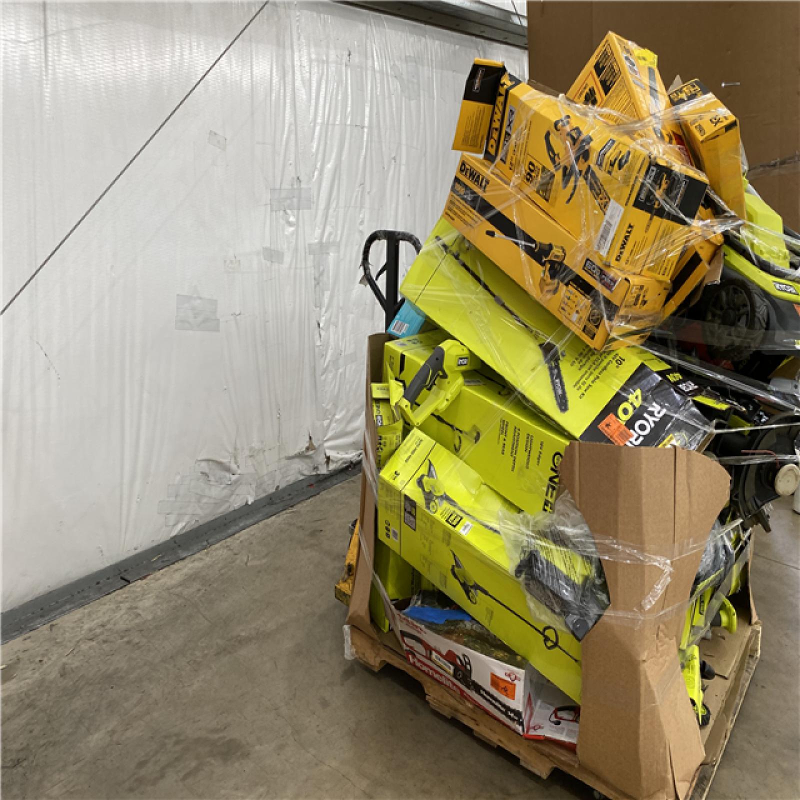 Houston Location AS IS - Tool Pallet