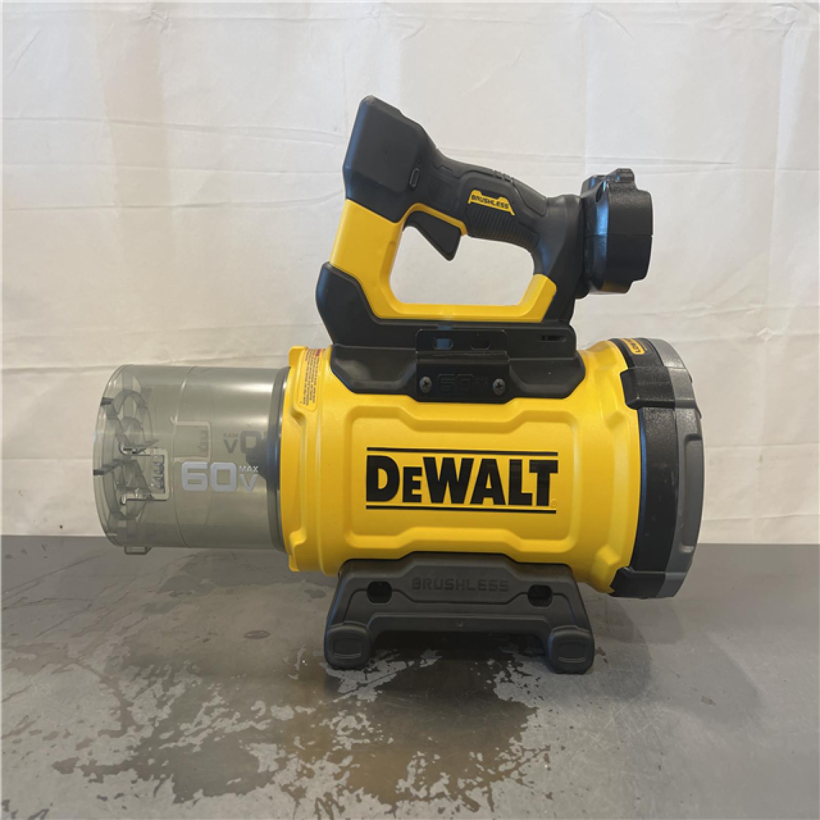 AS-IS-  DEWALT FLEXVOLT 60V MAX 160 MPH 760 CFM Brushless Cordless Axial Blower Kit