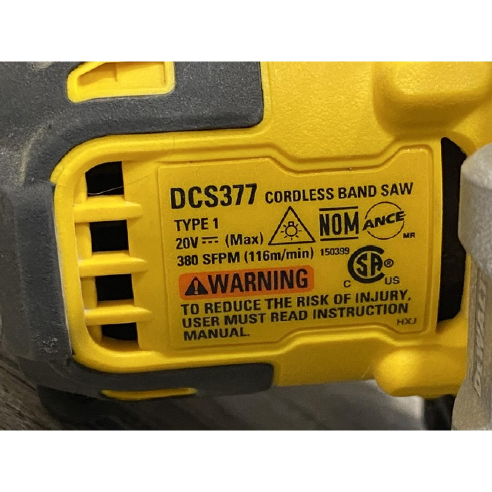 AS-IS DEWALT ATOMIC 20V MAX Cordless Brushless Compact 1-3/4 in. Bandsaw (Tool Only)