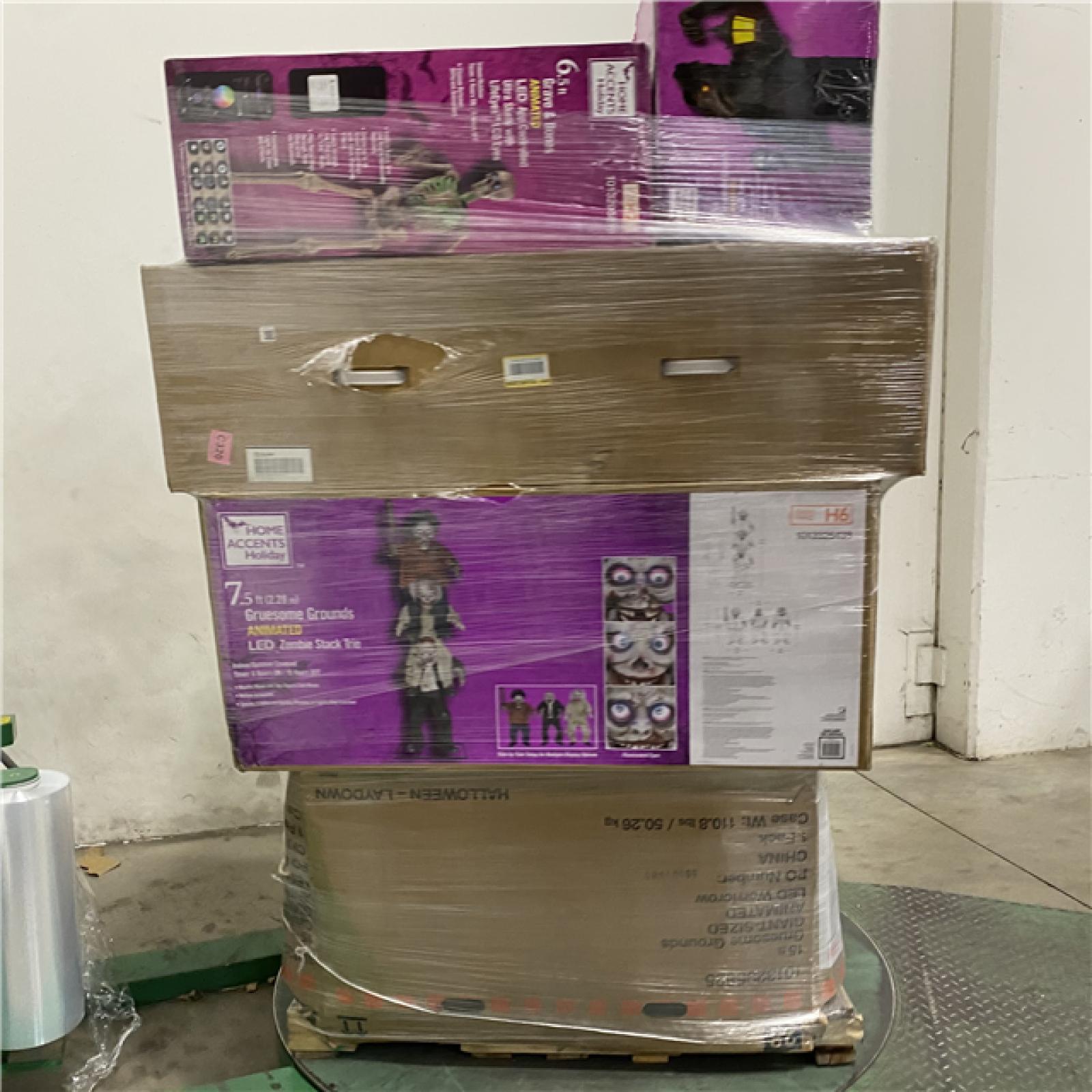 Dallas Location - Holiday Pallet