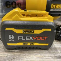 AS-IS DEWALT FLEXVOLT 60V MAX 125 MPH 600 CFM Brushless Cordless Battery Powered Blower Kit