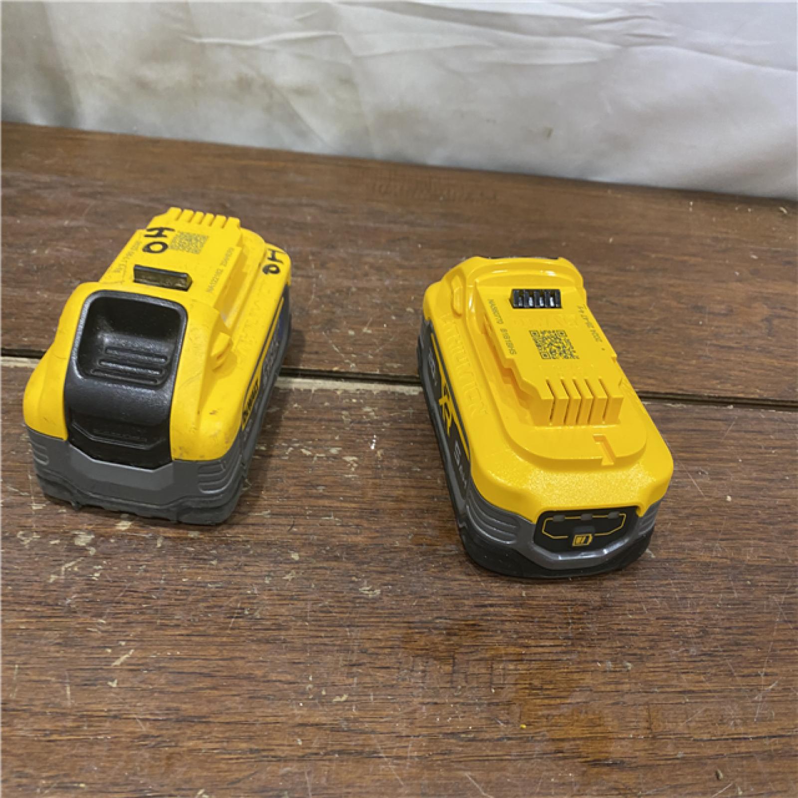 AS-IS DEWALT POWERSTACK 20V Lithium-Ion 5.0Ah Battery Pack (2 Pack)