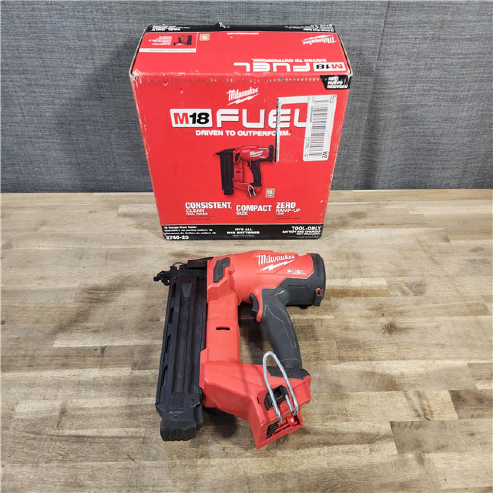 HOUSTON LOCATION - AS-IS Milwaukee M18 Fuel 18V Brushless 18-Gauge Brad Nailer 2746-20 (Bare Tool)