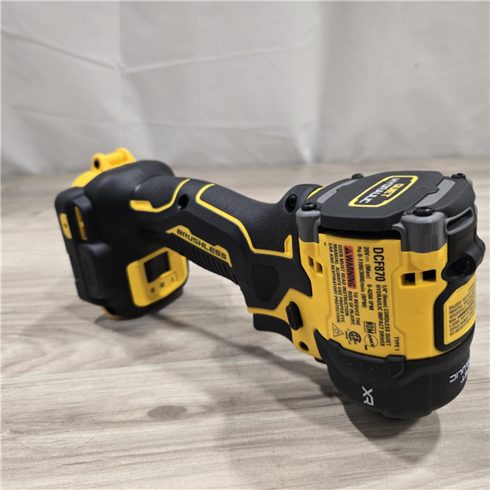 LIKE NEW! - DEWALT 20V MAX* XR Cordless Quiet Hydraulic Impact Driver