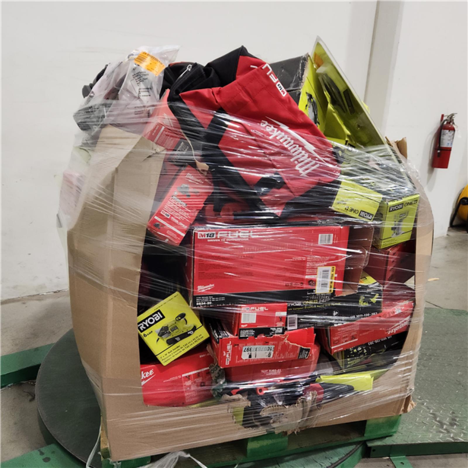 Dallas Location - As-Is Tool Pallet