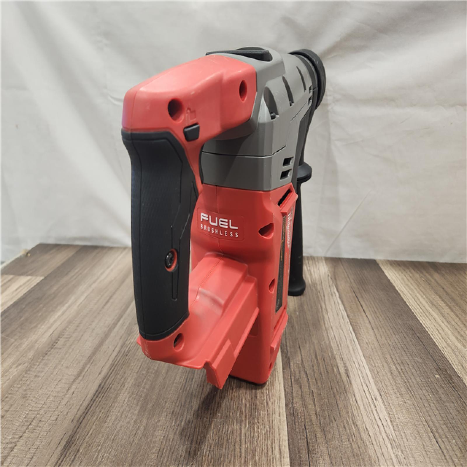 AS-IS- Milwaukee FUEL 18V Lithium-Ion Brushless Cordless 1-9/16 in. SDS-Max Rotary Hammer (Tool-Only)