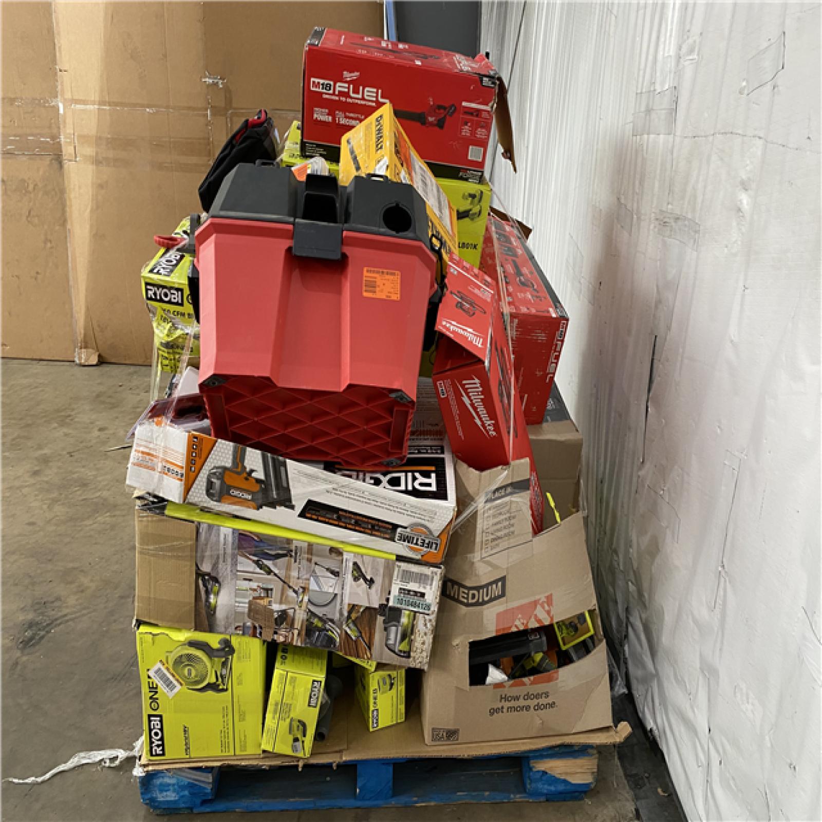 Houston Location AS IS - Tool Pallet