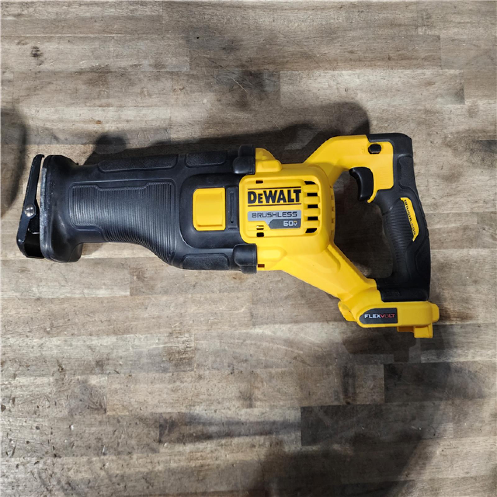 HOUSTON LOCATION - AS-IS DEWALT FLEXVOLT 60V MAX Cordless Brushless Reciprocating Saw Kit with (1) FLEXVOLT 9.0Ah Battery
