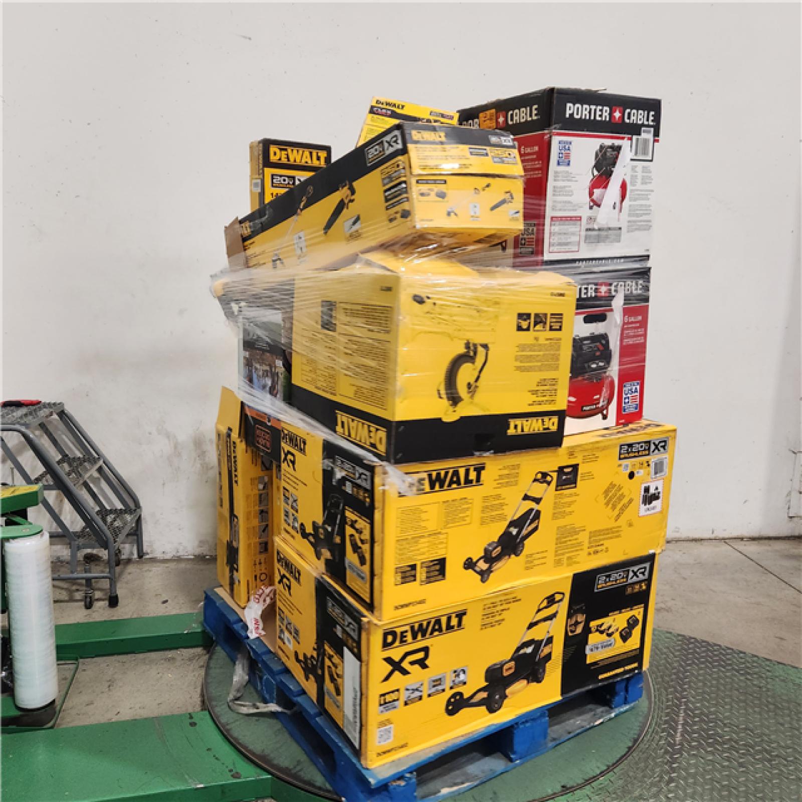 Dallas Location - As-Is DEWALT Tool Pallet