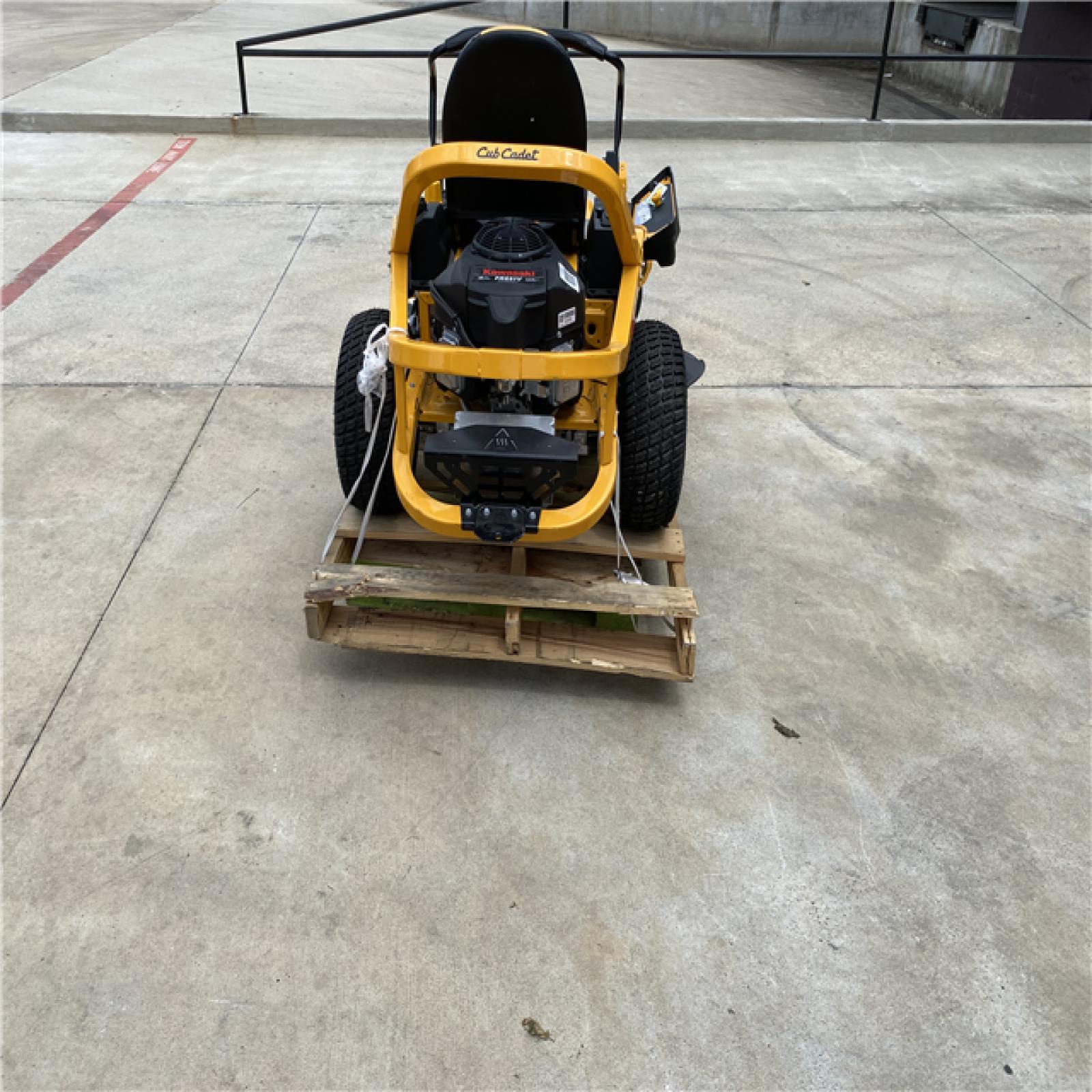 Houston Location - AS-IS Cub Cadet Ultima ZT1 42 Riding Mower