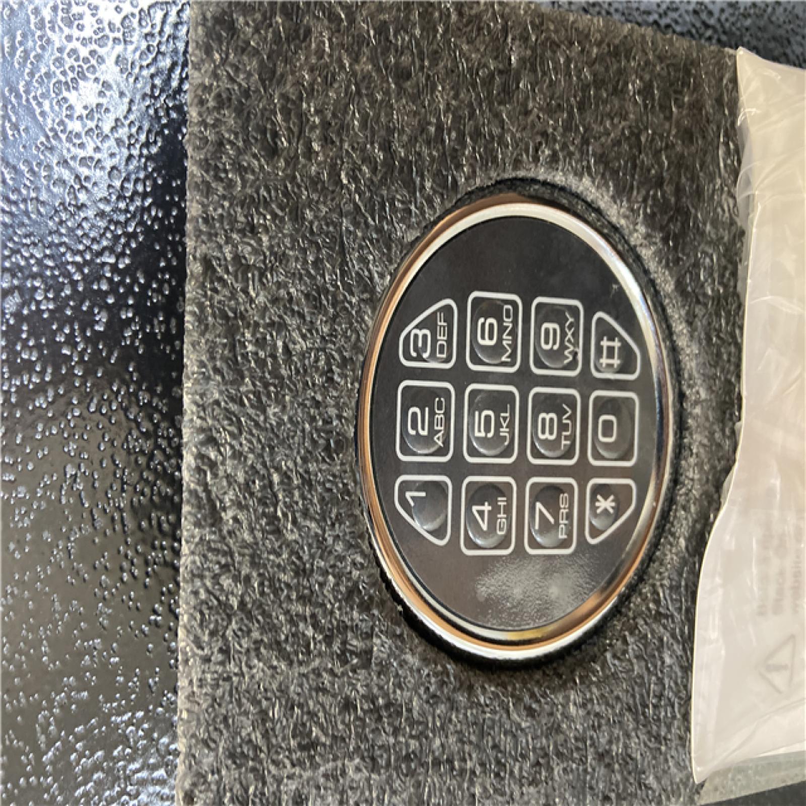 DALLAS LOCATION - STACK ON SAFE