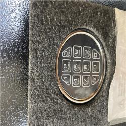 DALLAS LOCATION - STACK ON SAFE