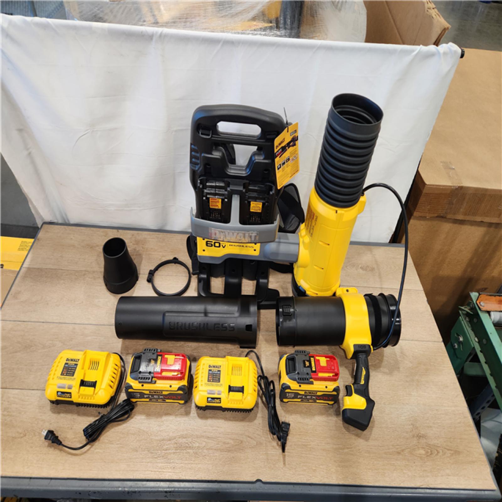 AS-IS- FLEXVOLT 60V MAX Lithium-Ion 160 MPH, 760 CFM Back Pack Blower with (2) 15 Ah Batteries and Charger