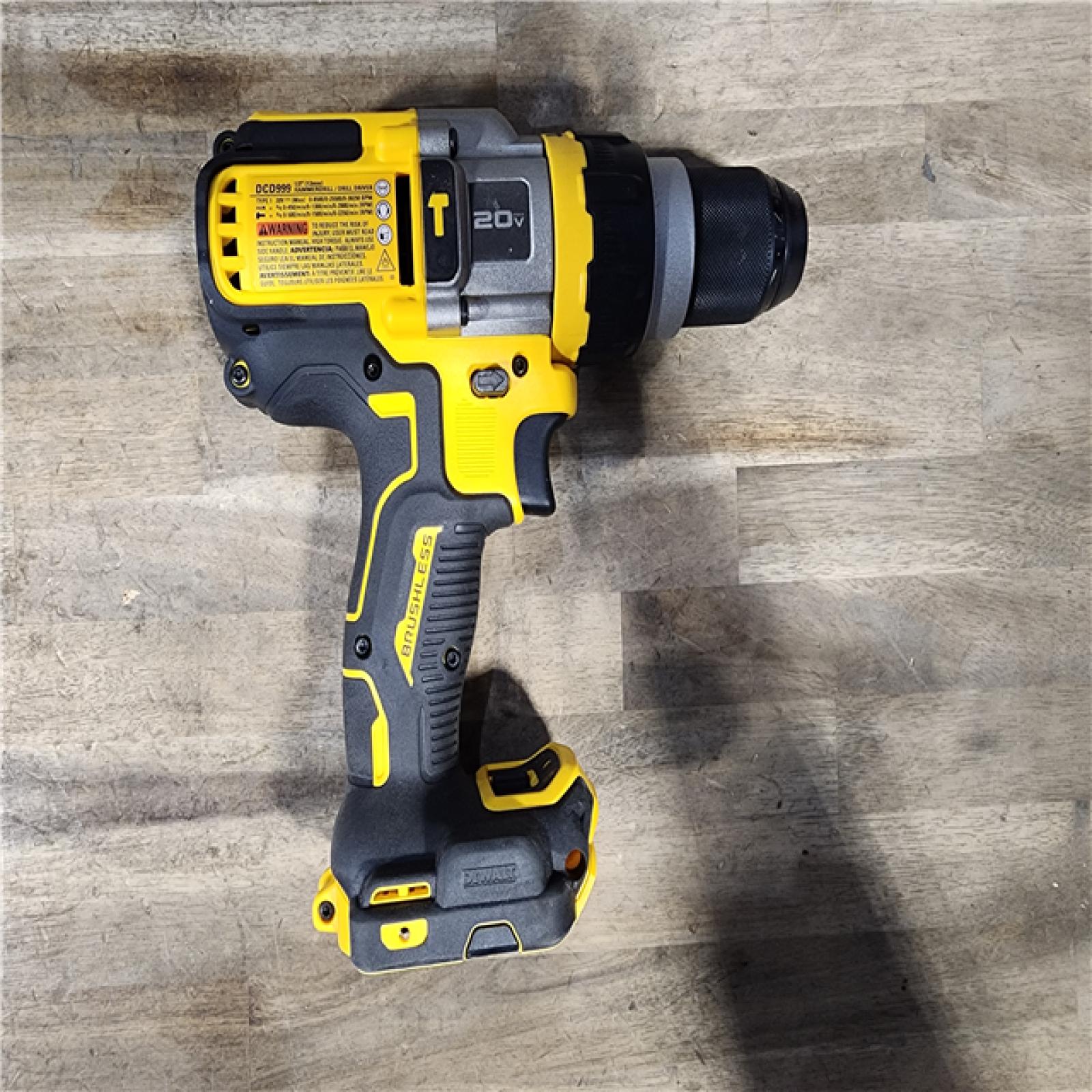 HOUSTON LOCATION - AS-IS Dewalt FLEXVOLT 20 Volt 1/2 in. Brushless Cordless Hammer Drill/Driver Kit (Battery & Charger)