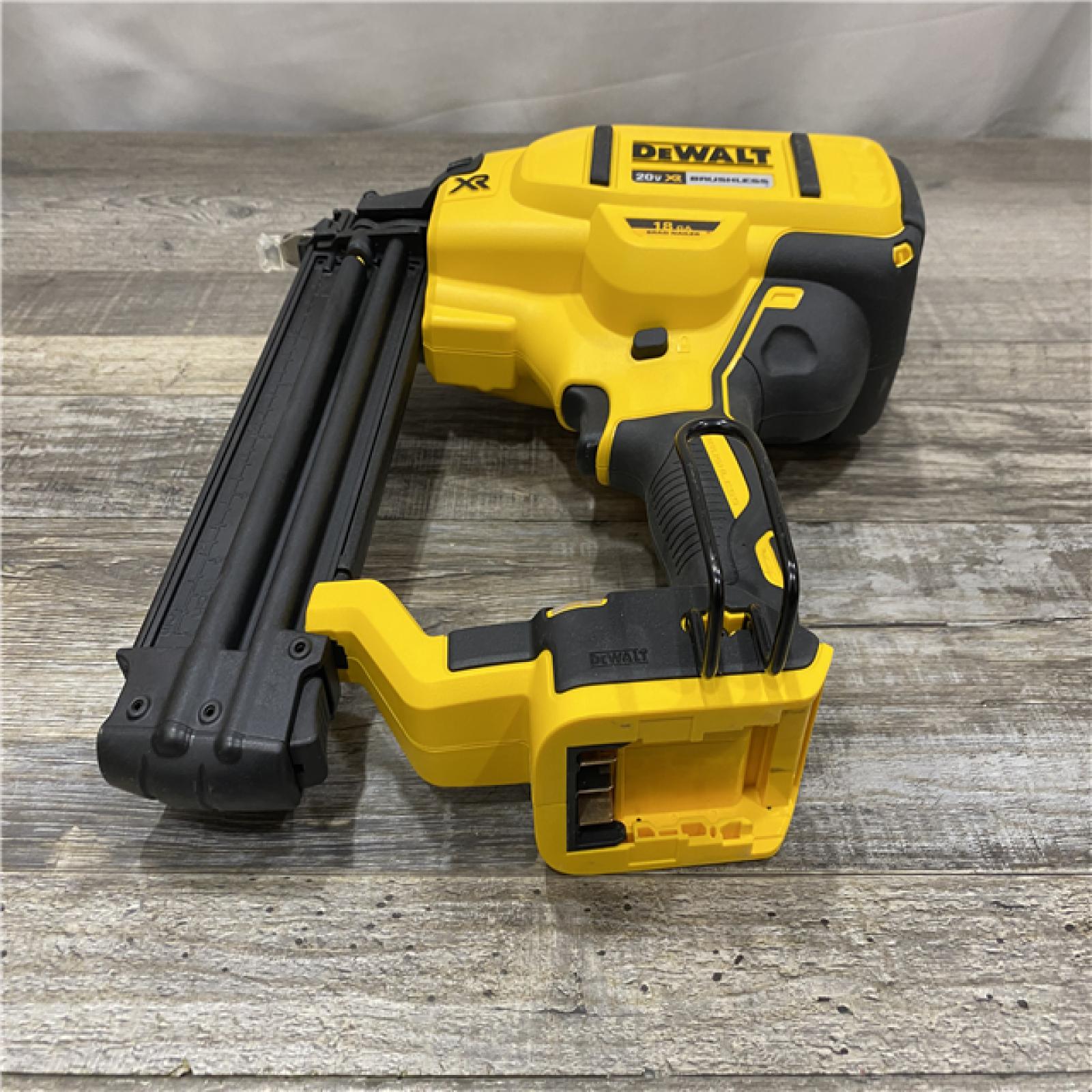 AS-IS DEWALT 20V MAX XR Lithium-Ion Electric Cordless 18-Gauge Brad Nailer (Tool Only)